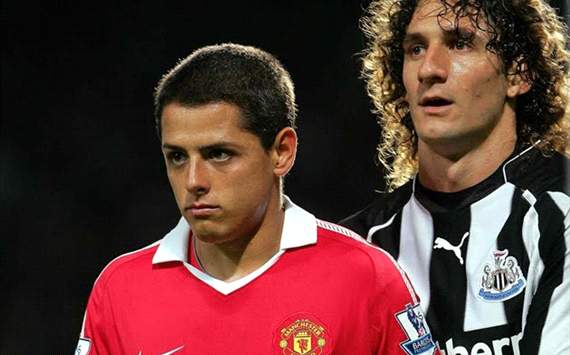 Chicharito Hernández y Coloccini