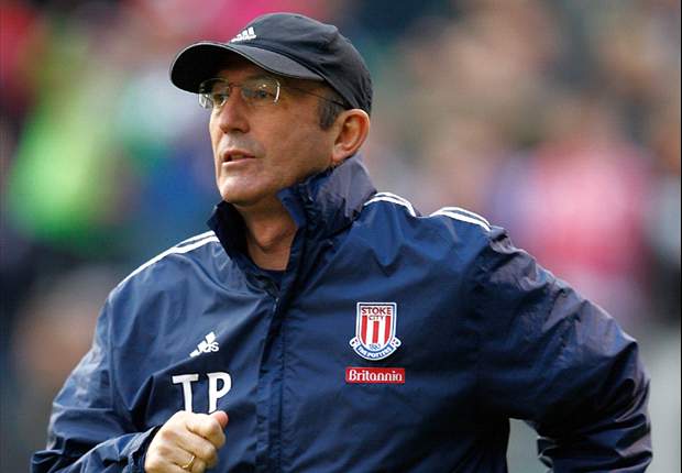 Stoke boss Pulis bemoans 'ridiculous' FA rules as Luiz escapes a ban