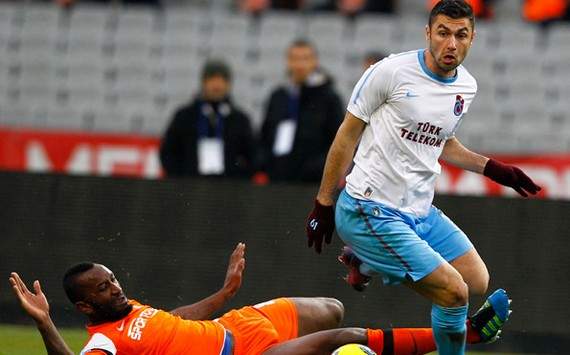Türkei: Burak Yilmaz will nach England oder Spanien