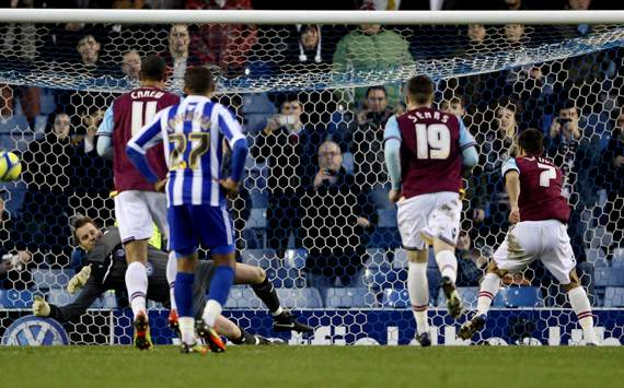 Baldock vertrekt bij West Ham United