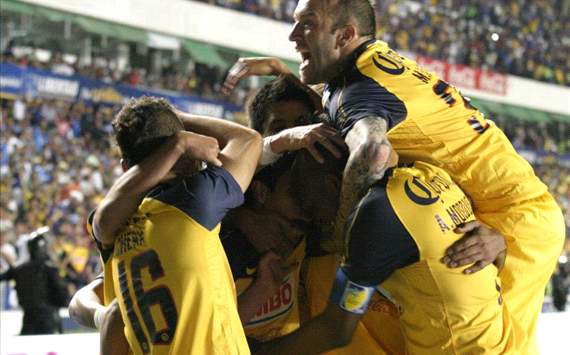 ¡Crucifican al Diablo!