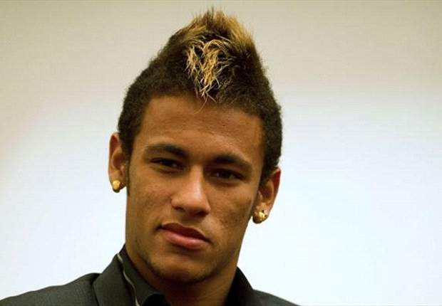 Brazil and Santos star Neymar wins 2011 FIFA Puskas award