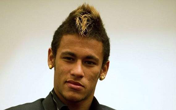 Santos forward Neymar has been announced as the winner of the 2011 Fifa 