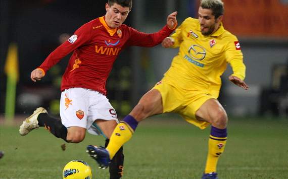 Federico Viviani (R), Valon Behrami (F) - Roma-Fiorentina - Italy Cup (Getty Images)