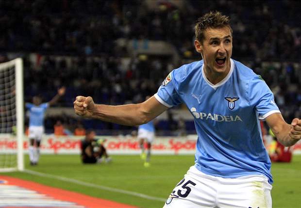 Reja cambia e torna al passato: per l'obiettivo Champions riecco la Lazio con il 4-3-1-2
