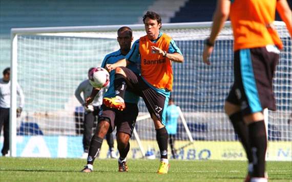 Kleber - Grêmio (Lucas Uebel/Gremio.net)
