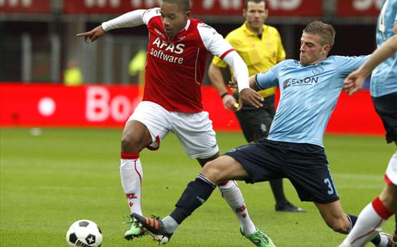 AZ laat Ajax terugkomen in Alkmaar