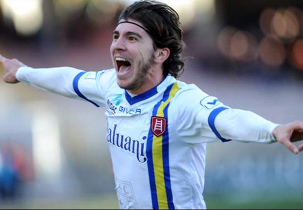 Chievo sign Paloschi on loan from AC Milan