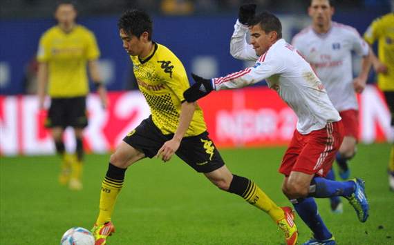 Hamburger SV v Borussia Dortmund;Tomas Rincon; Shinji Kagawa