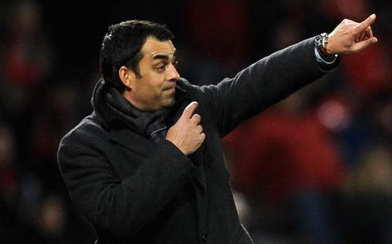 Trainer Robin Dutt von Bayer Leverkusen