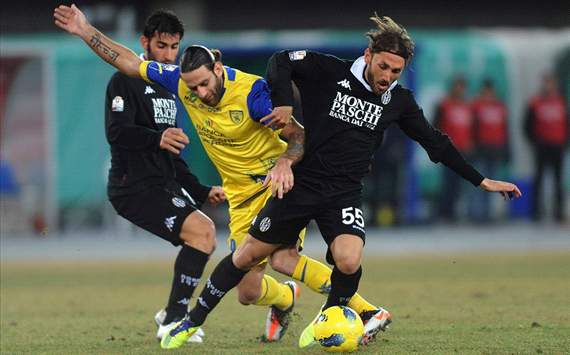 Davide Moscardelli (C), Francesco Parravicini (S) - Chievo-Siena - Italy Cup (Getty Images)