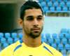 مدافع الأهلي يصطحب السولية إلى البرتغال