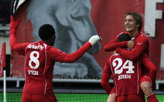 De Jong en John zijn Groningen te machtig