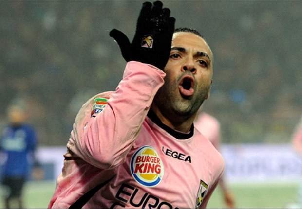 Al Nasr deny contact with Palermo's Miccoli
