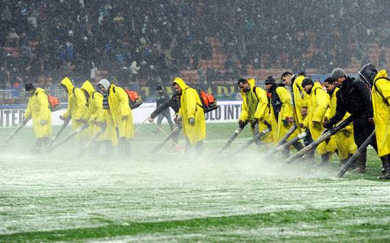 Fotospeciale - Quando il calcio va... in bianco