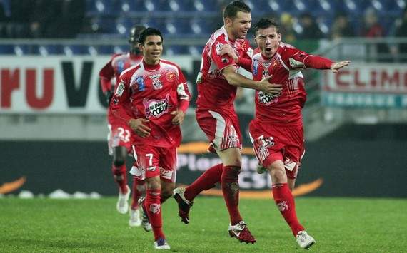 Ligue 1, Ajaccio - Le groupe face à l'ASSE