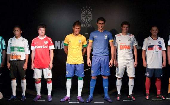 Nike - Lançamento Uniformes 2012