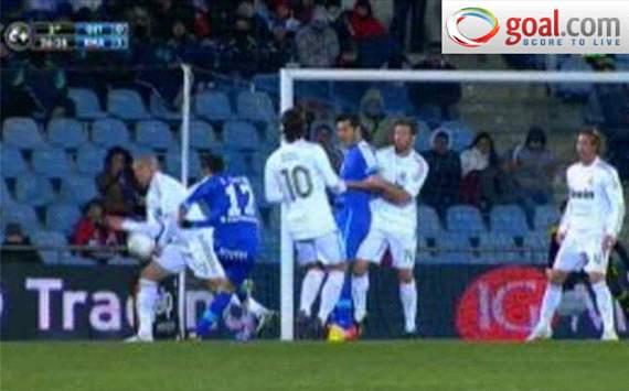 ركلة جزاء لخيتافي ضد ريال مدريد ؟