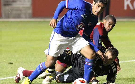 ¡La Maquina aplasta a Nacional de Paraguay!
