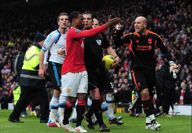 David de Gea spat at before half-time bust-up between Manchester United and Liverpool - report