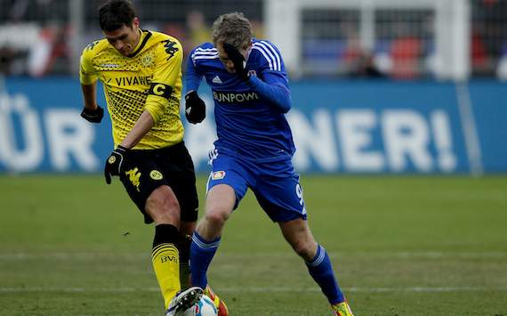 Kehl und Schürrle kämpfen um das Leder