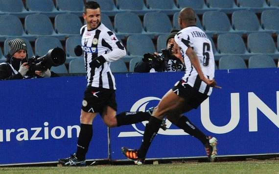 Antonio Di Natale and Gelson Fernandes celebrate after a goal - Udinese-Ac Milan - Serie A (Getty Images)