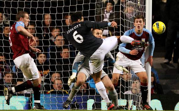 EPL - Aston Villa vs Manchester City,Joleon Lescott & Shay Given