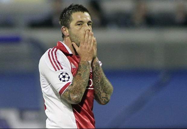 Overmars: Frank de Boer has final say on Theo Janssen move