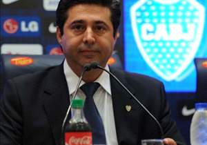 Daniel Angelici habló sobre refuerzos y abrió varias puertas.