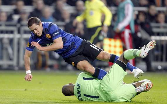 Javier Hernandez, Kenneth Vermeer - Ajax - Manchester United