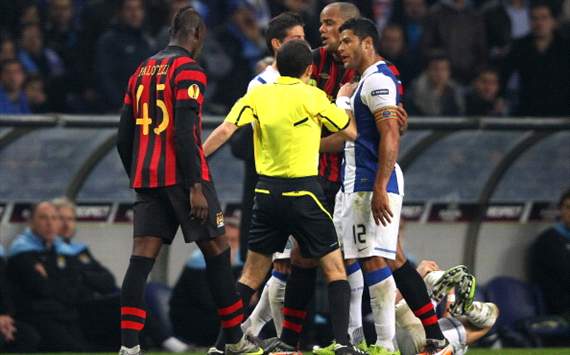 Porto v Manchester City; Hulk and Mario Barotelli