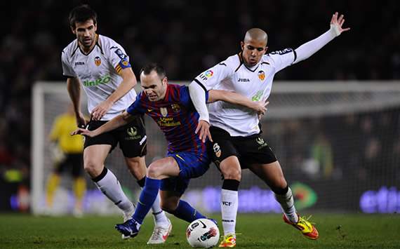 Liga BBVA: Barcelona-Valencia: Andres Iniesta, David Albelda, Sofiane Feghouli 