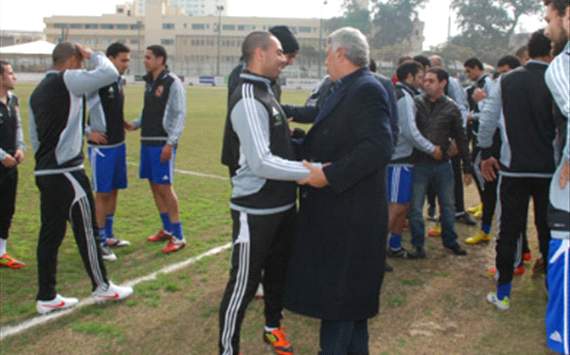 شحاتة: يجب على لاعبي الزمالك الاقتداء بنجوم الأهلي