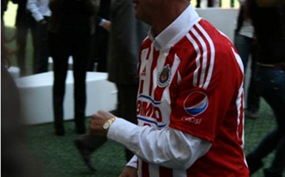Cruyff presentado en Chivas