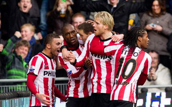 Fred Rutten Puas PSV Tunjukkan Karakter
