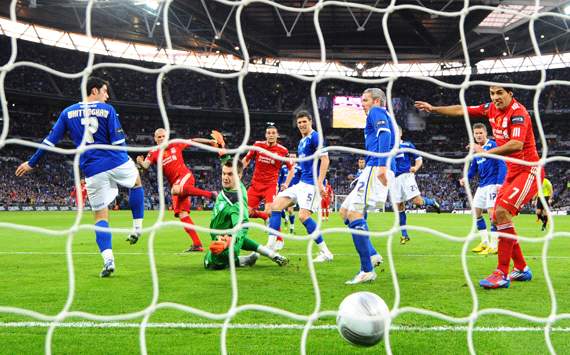 Carling Cup: Martin Skrtel - Tom Heaton, Liverpool v Cardiff City