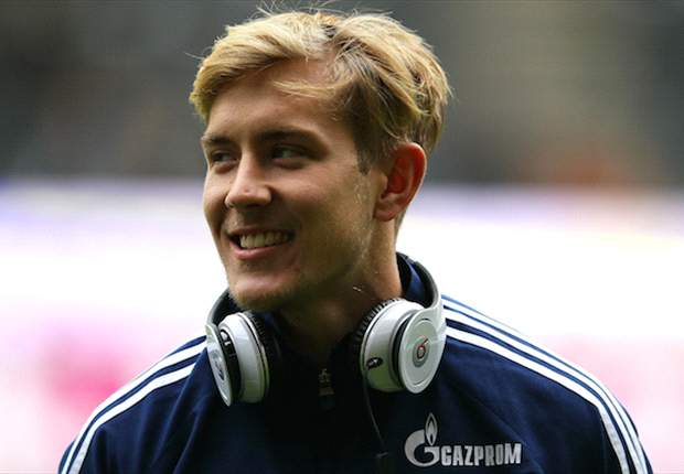 Premier League clubs make "concrete offers" for Schalke star Holtby - Heldt