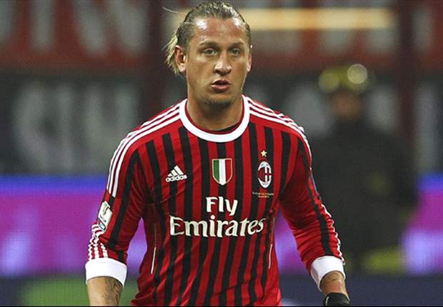 Mexes non è affatto contento del Milan: "Turno passato, ma non c'è niente da festeggiare"
