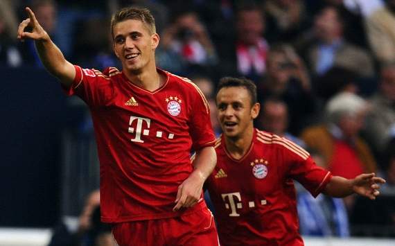 FC bayern Munich, Nils Petersen, Rafinha