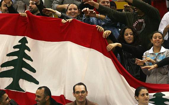 لقطة اليوم | في الإمارات، قصة جديدة للبنان وشادي.. !