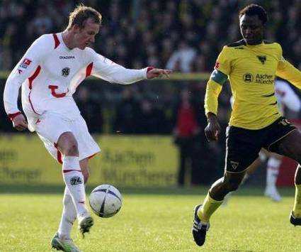Bundesliga: Alemannia Aachen - Hannover 96, Rosenthal - Sichone