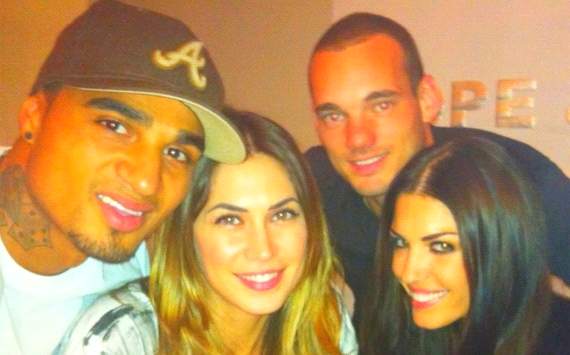 Wesley Sneijder (Inter) and Kevin Prince Boateng (Ac Milan) togheter with their own partners