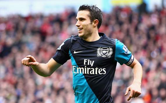 EPL- Liverpool v Arsenal, Robin van Persie