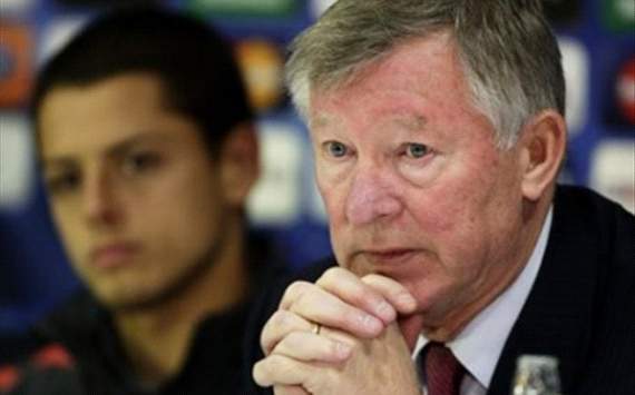 Ferguson afirma dor de cabeça com Chicharito
