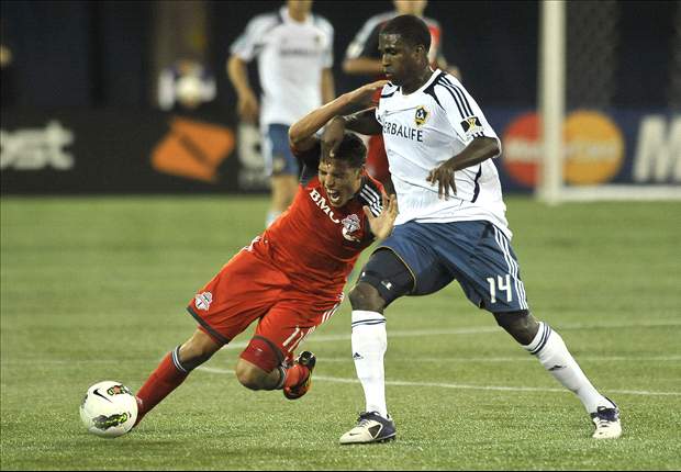 Galaxy deal Buddle to Colorado for money, draft pick
