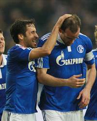 Bundesliga: FC Schalke 04 - Hamburger SV, Christoph Metzelder, Raul, Teemu Pukki & Klass-Jan Huntelaar