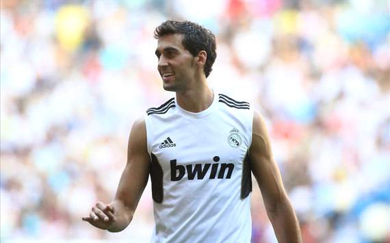 Real Madrid in advanced negotiations with Arbeloa over a two-year contract extension - report