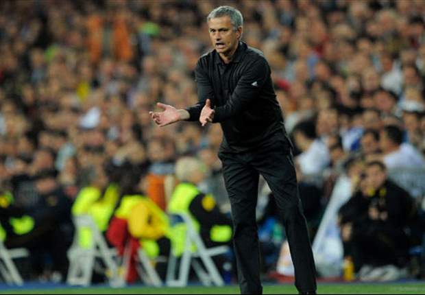 Mourinho hoping there isn't more Barcelona referee controversy, Kaka supporting AC Milan