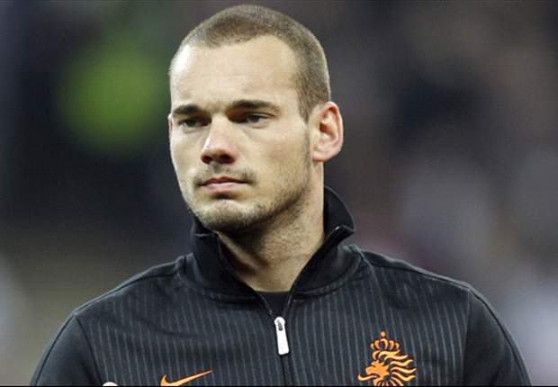 Wesley Sneijder knee injury another concern for Netherlands