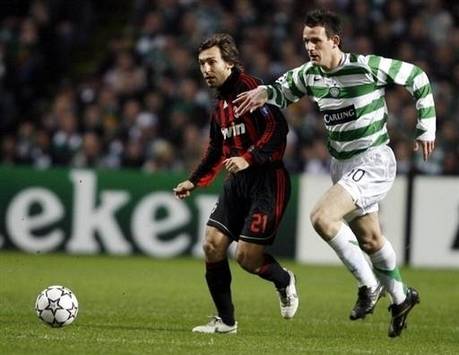 Vennegoor-Pirlo, Celtic-Milan (AFP)